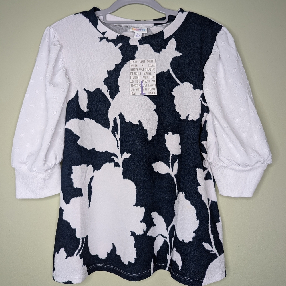 LuLaRoe| NWT Moriella Puffed Sleeved Mixed Media Top Size L